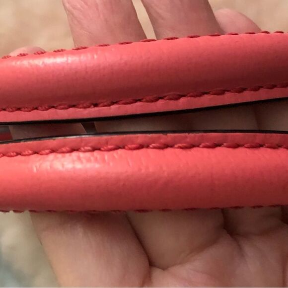 Kate Spade New York Wellesley Flamingo Coral Pink Leather Large Tote Handbag - Picture 6 of 9